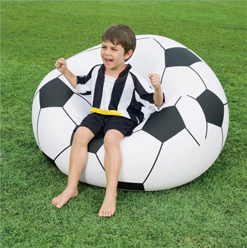 Puff Inflable Pelota De Fútbol +6 Bestway 75010